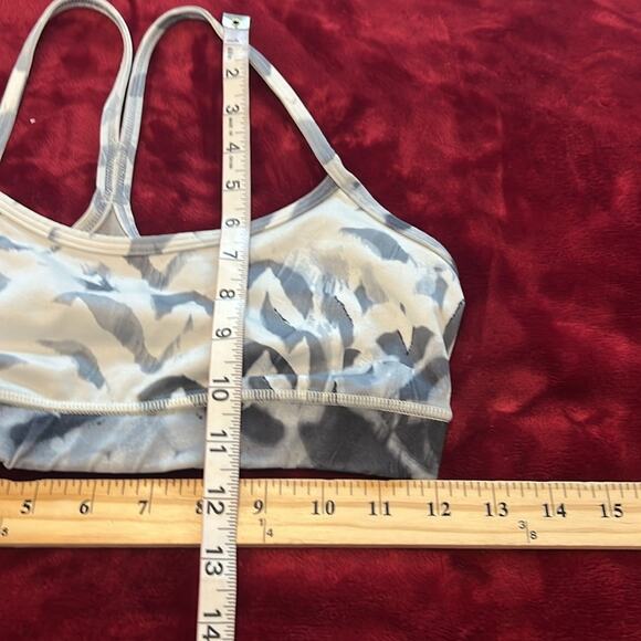 Lululemon Flow Y Nulu Bra Tie Dye Print Size 4 - Picture 9 of 10